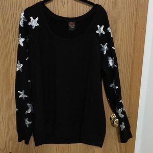 Clearing this closet 12/31-make any  offer ADORABLE black sweater Torrid 0x